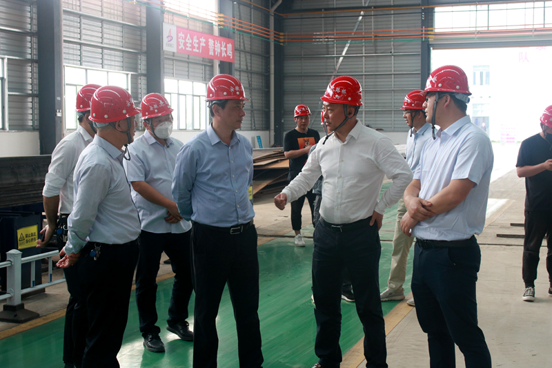 蕪湖市住建局黨委書記、局長朱發(fā)沐一行到安徽建工鋼構(gòu)智能制造有限公司調(diào)研2